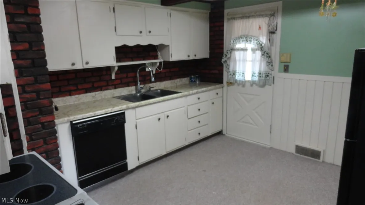 265 Indiana Avenue, Chester, West Virginia,MLS Now Listing ID