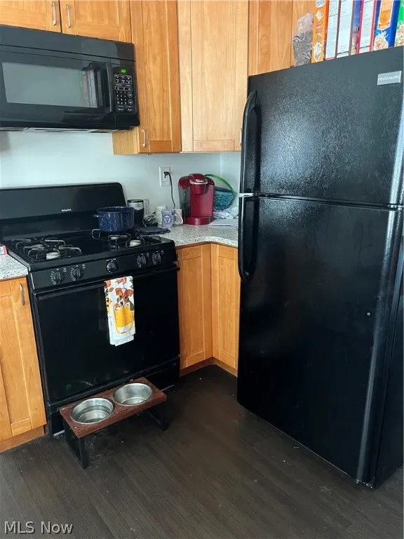 Unit 1 kitchen