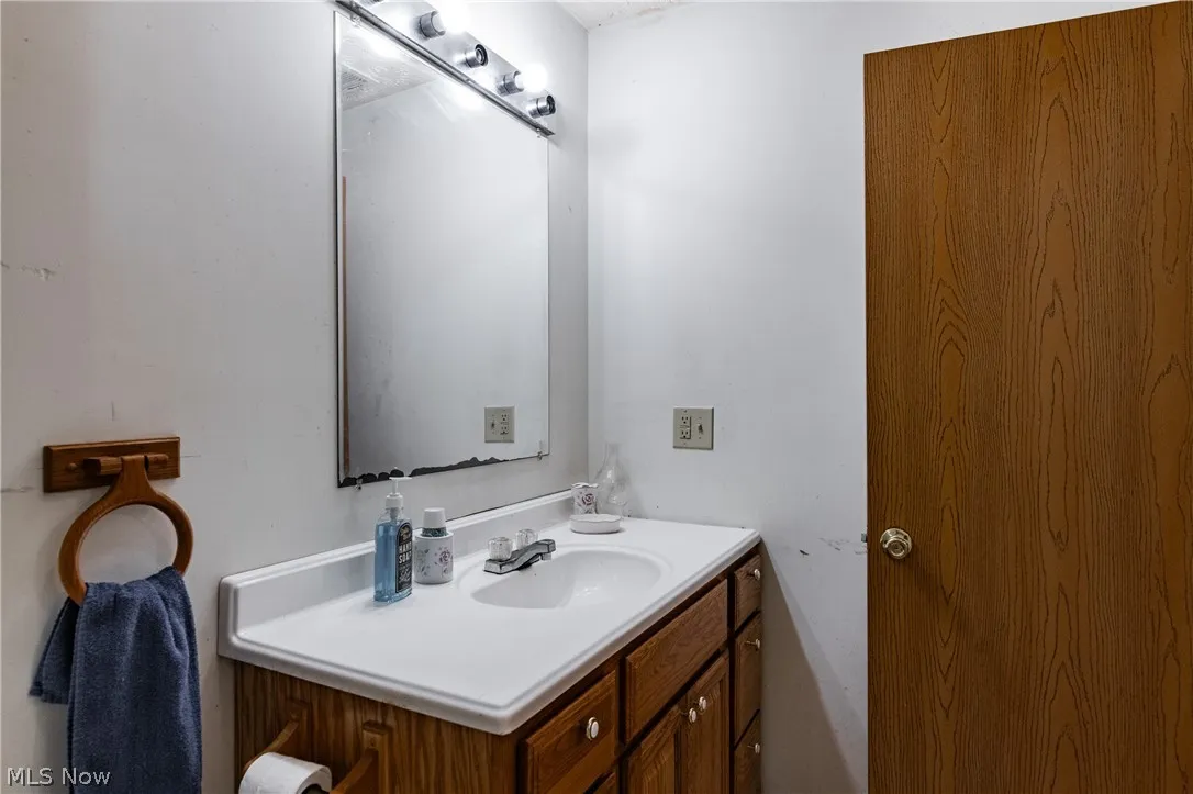69 Mulberry Street, Elizabeth, West Virginia 26143,MLS Now Listing ID