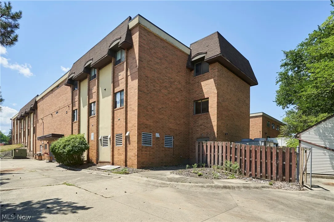 16231 Broadway Avenue, Maple Heights, Ohio,MLS Now Listing ID