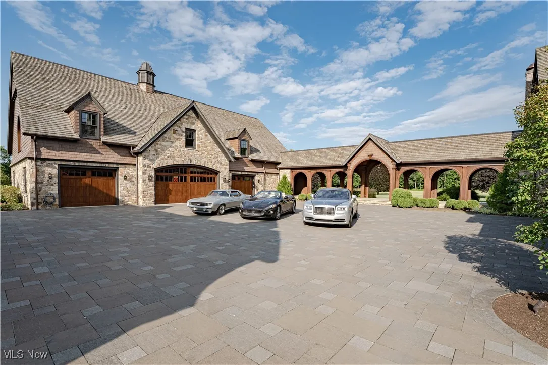 2875 Chagrin River Road, Hunting Valley, Ohio 44022,MLS Now Listing ID