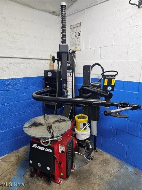 Tire work area