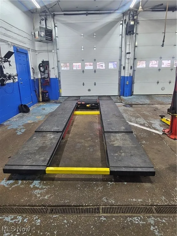 Garage Bay 1