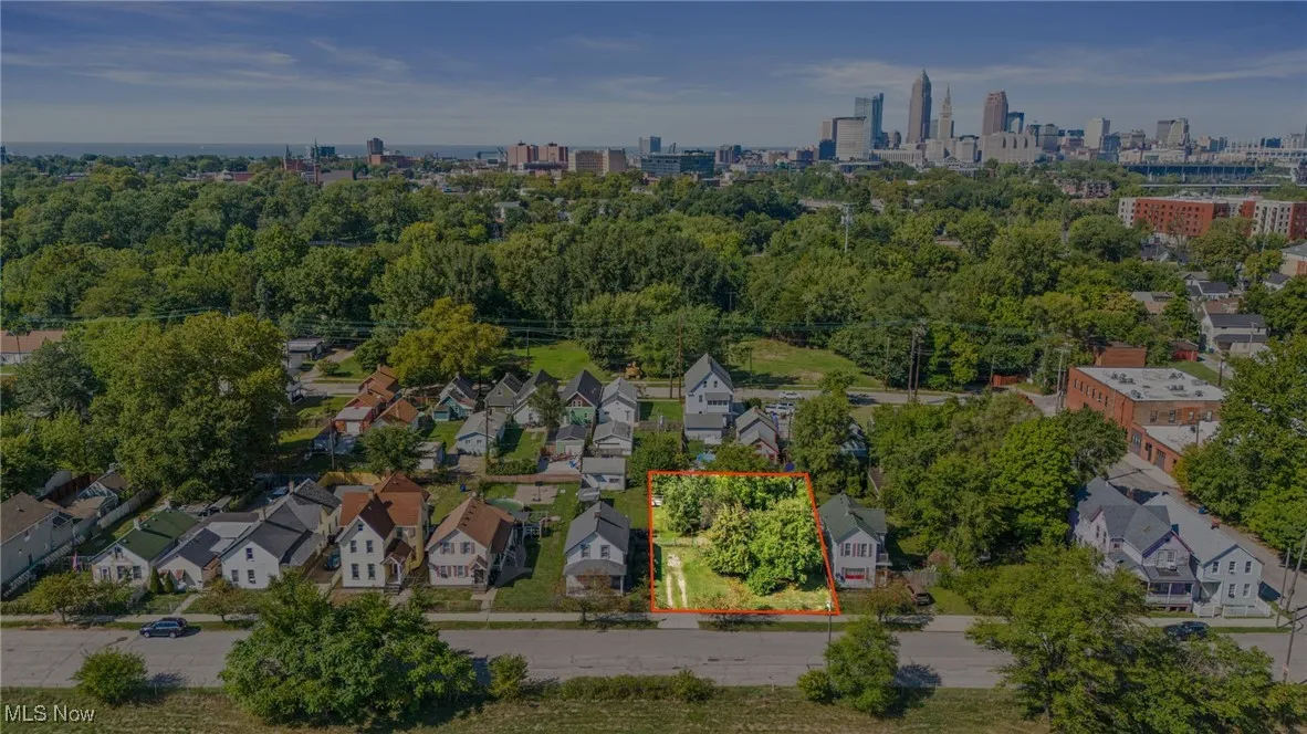 Birds eye view of property, Parcel lines are for illustrative purposes only
