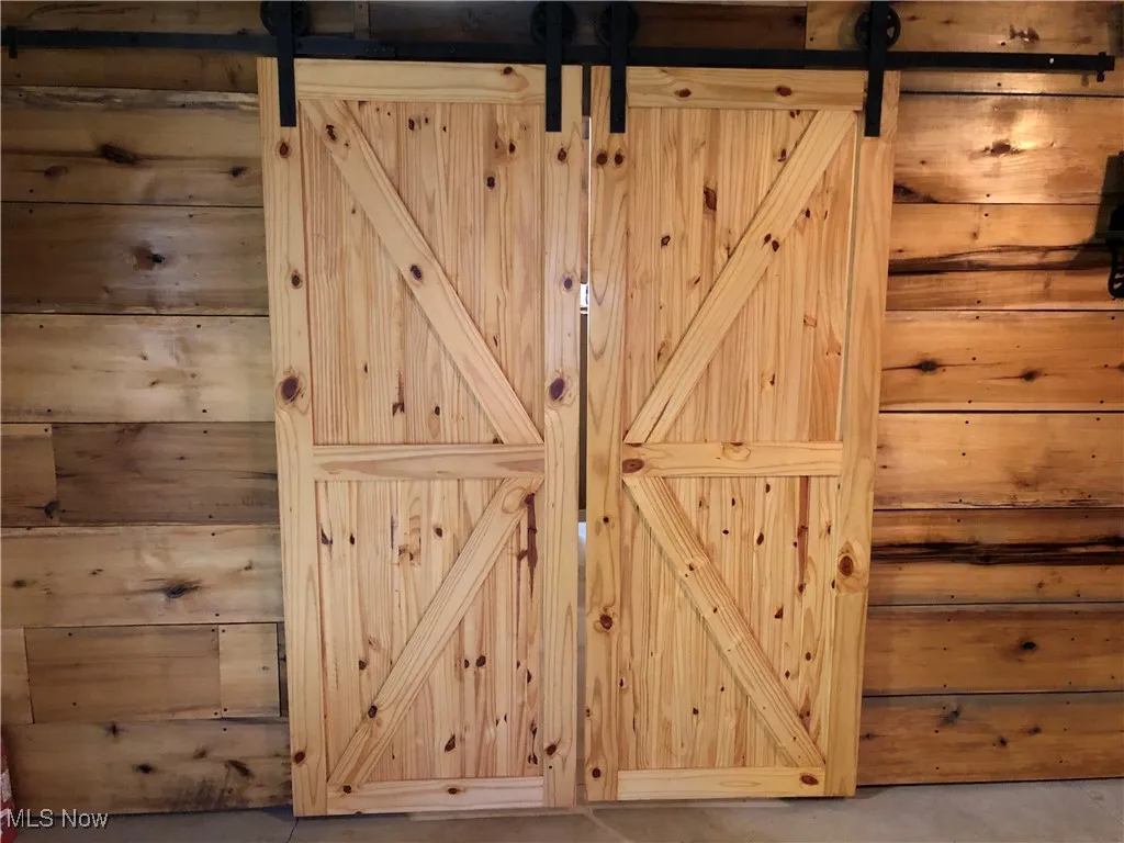 Sliding barn doors
