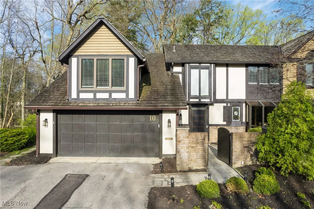 10 Hidden Valley Drive # 10, Rocky River, Ohio,MLS Now Listing ID