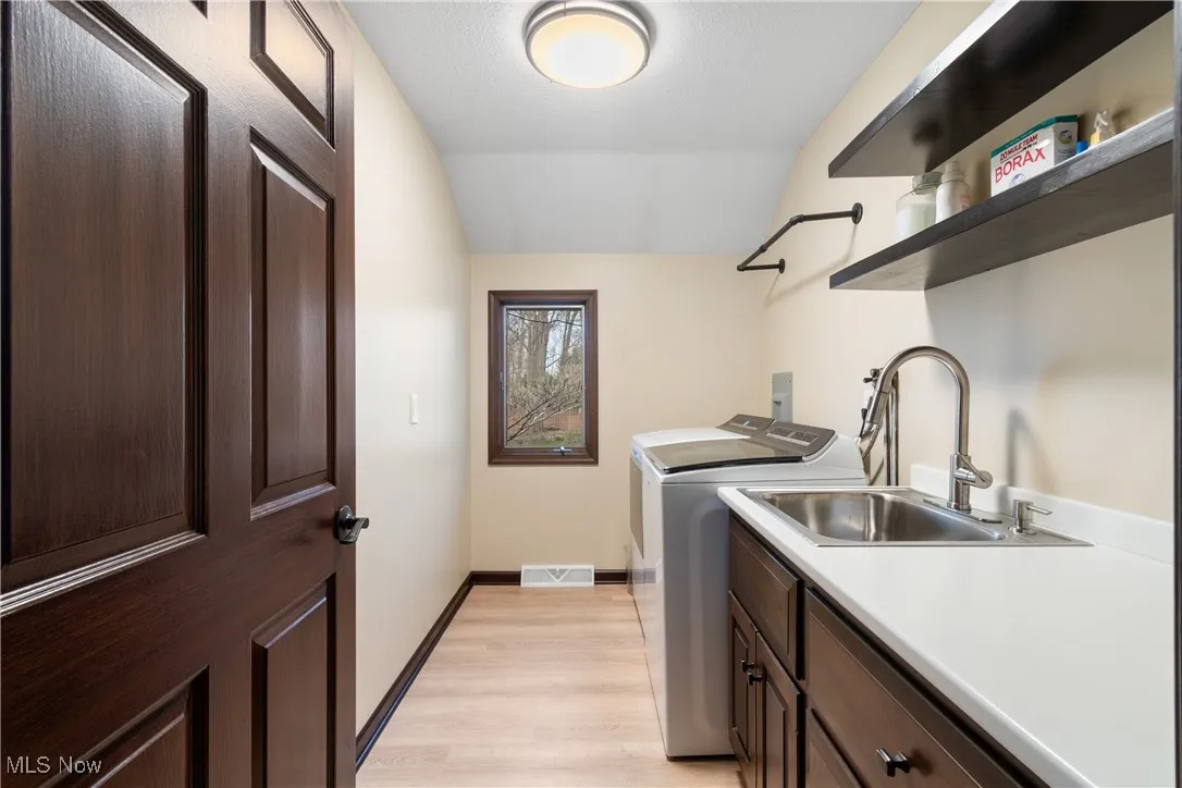 10 Hidden Valley Drive # 10, Rocky River, Ohio,MLS Now Listing ID