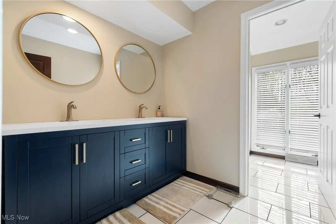 10 Hidden Valley Drive # 10, Rocky River, Ohio,MLS Now Listing ID