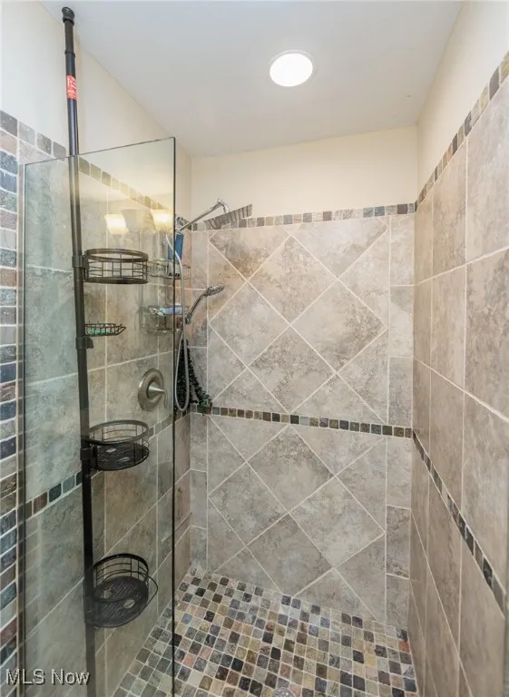 Primary private bathroom suite