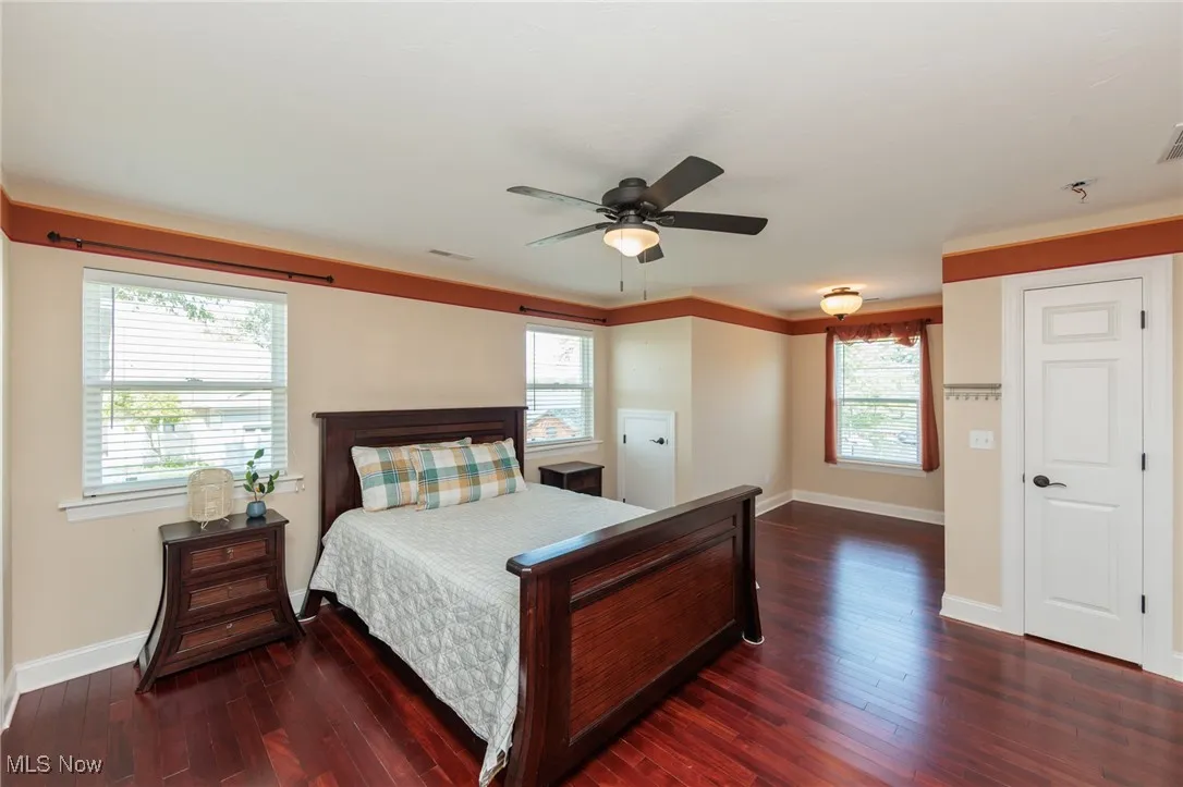 Private 4th bedroom suite with private bathroom