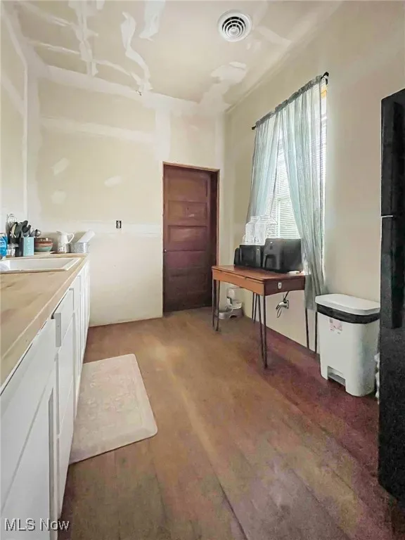 Apartment kitchen