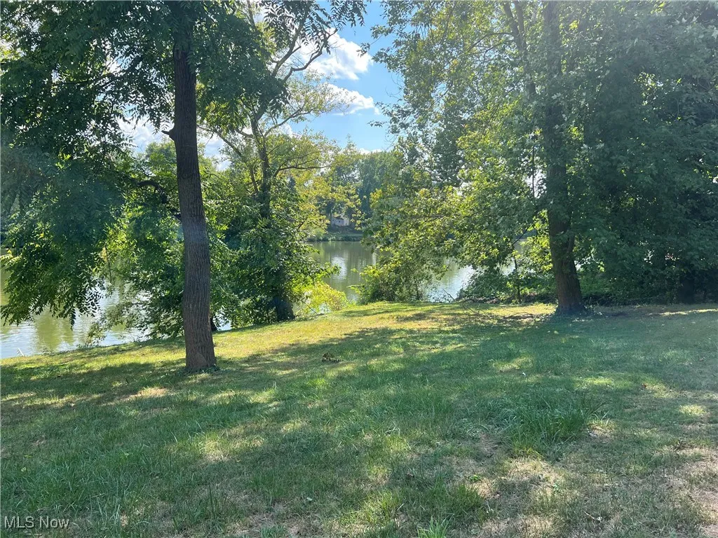 1 Murray Drive, Parkersburg, West Virginia,MLS Now Listing ID