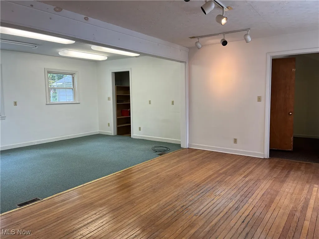 6942 State Route 44, Ravenna, Ohio,MLS Now Listing ID