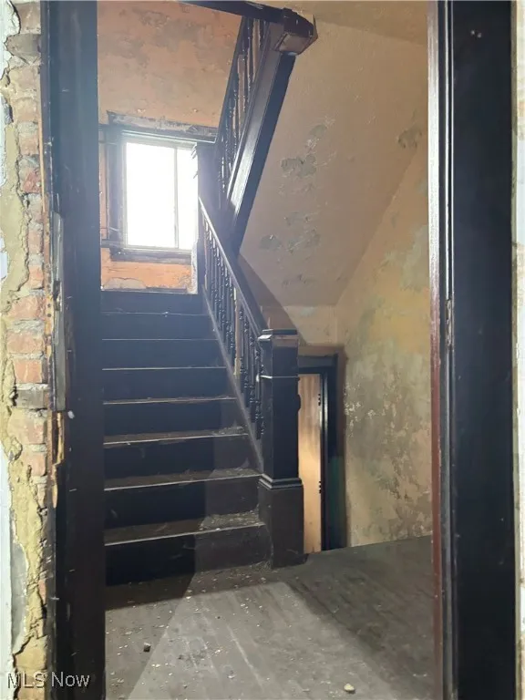 884 Parkwood Drive, Cleveland, Ohio,MLS Now Listing ID