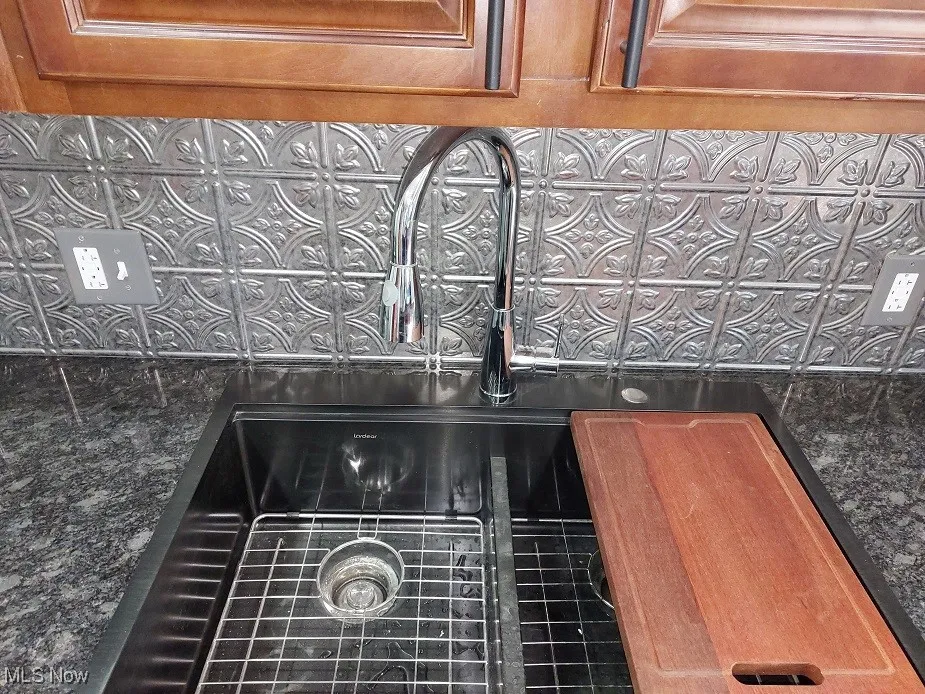 counters and sink