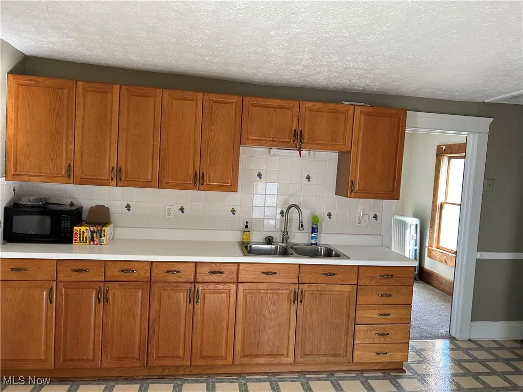 Kitchen up unit