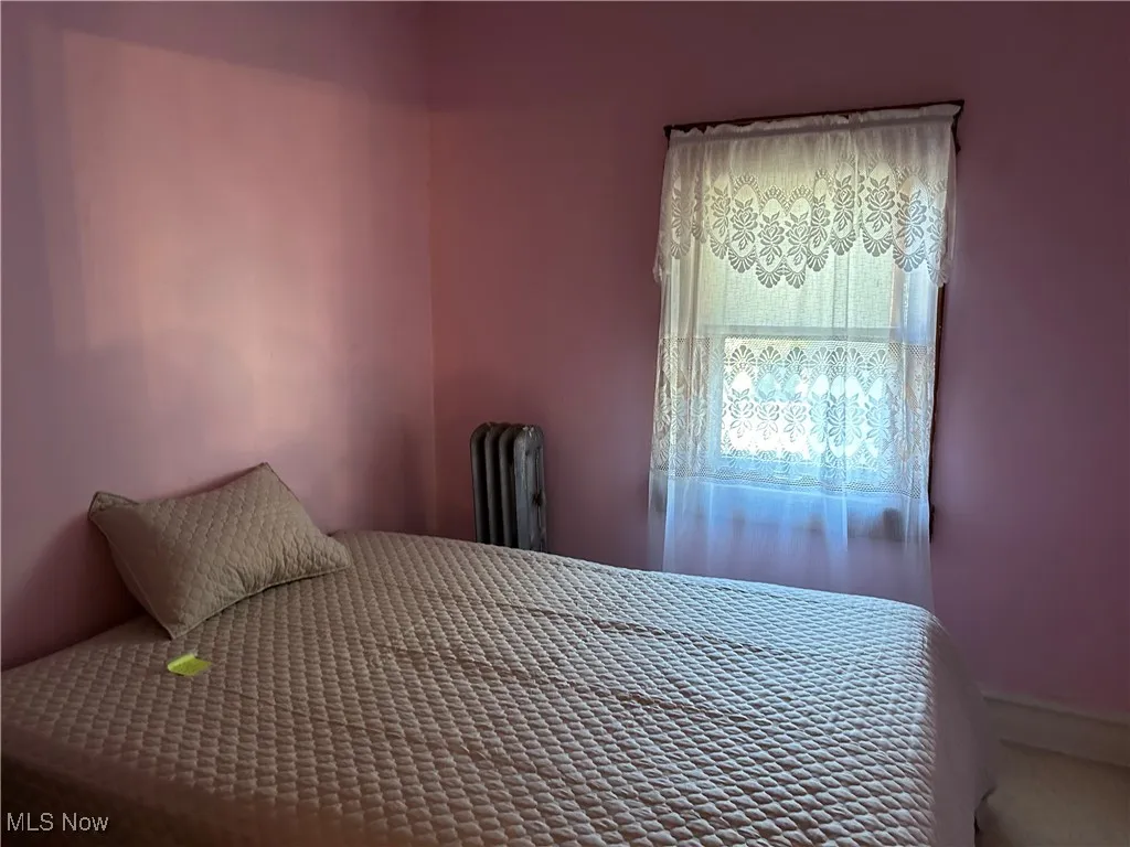 Third bedroom down