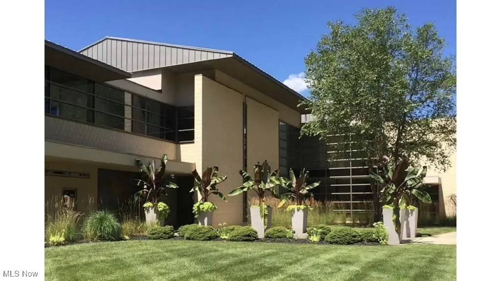 13695 County Line Road, Chagrin Falls, Ohio 44022,MLS Now Listing ID