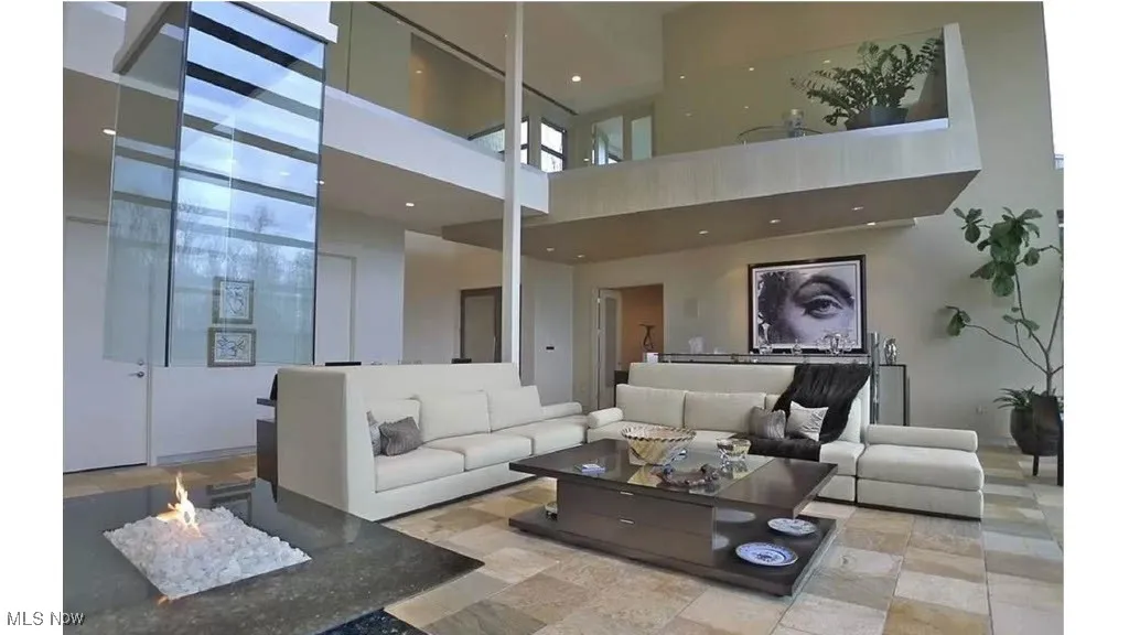 13695 County Line Road, Chagrin Falls, Ohio 44022,MLS Now Listing ID