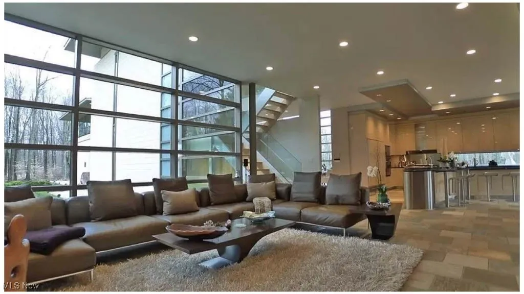 13695 County Line Road, Chagrin Falls, Ohio 44022,MLS Now Listing ID