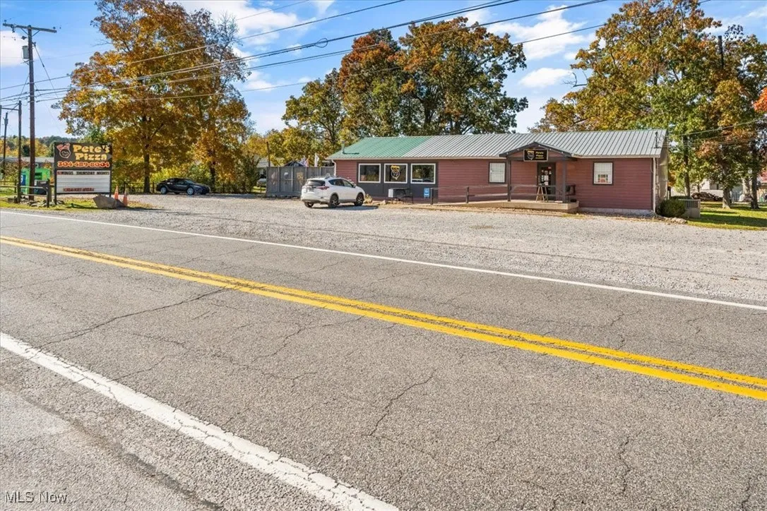 852 Southern Highway, Mineral Wells, West Virginia,MLS Now Listing ID
