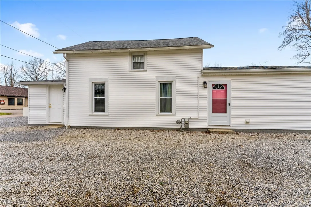 View of side of property