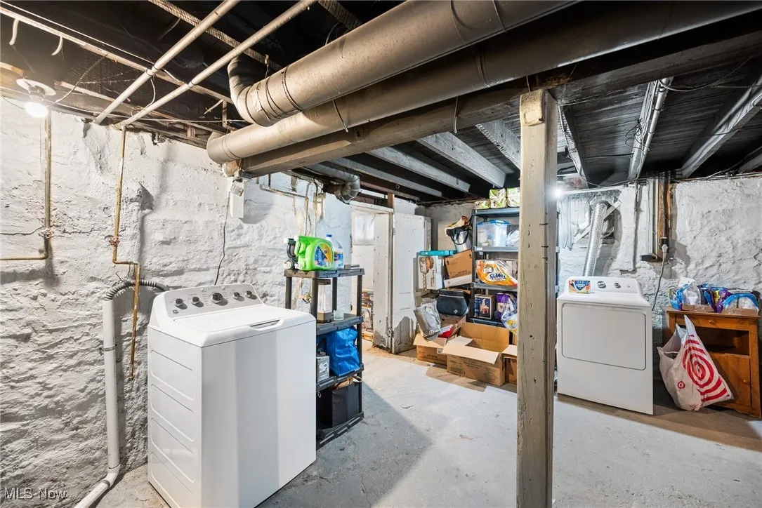 Basement & Laundry area
