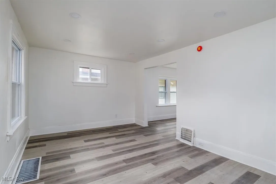 542 Noah Avenue, Akron, Ohio,MLS Now Listing ID