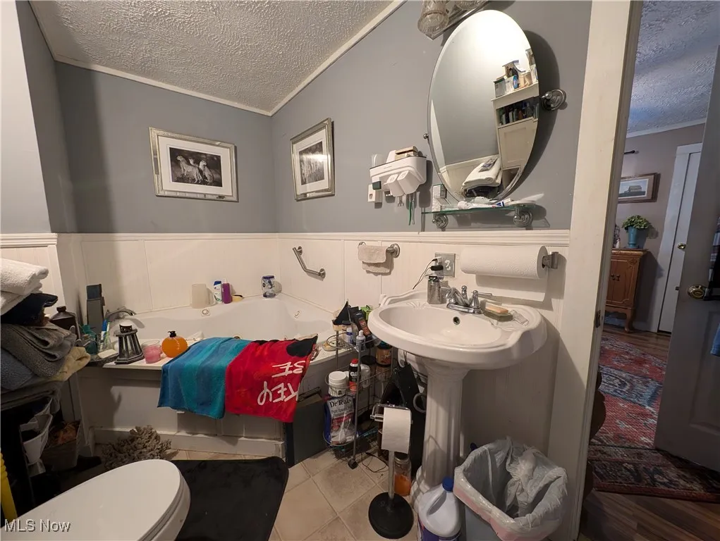 66 Roosevelt, Reedy, West Virginia,MLS Now Listing ID