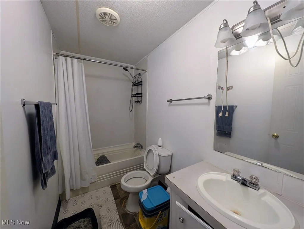 66 Roosevelt, Reedy, West Virginia,MLS Now Listing ID