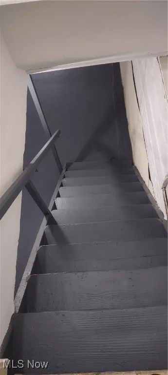 Steps to basement