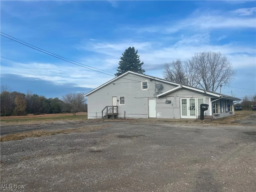 5573, 5585 N Ridge Road, Madison, Ohio,MLS Now Listing ID