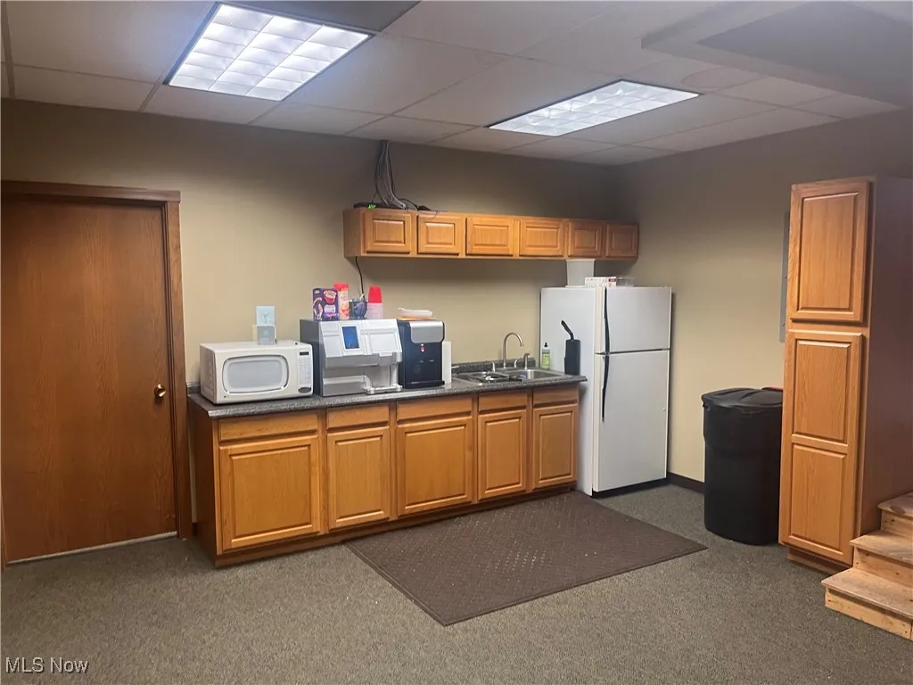 Kitchen/Breakroom