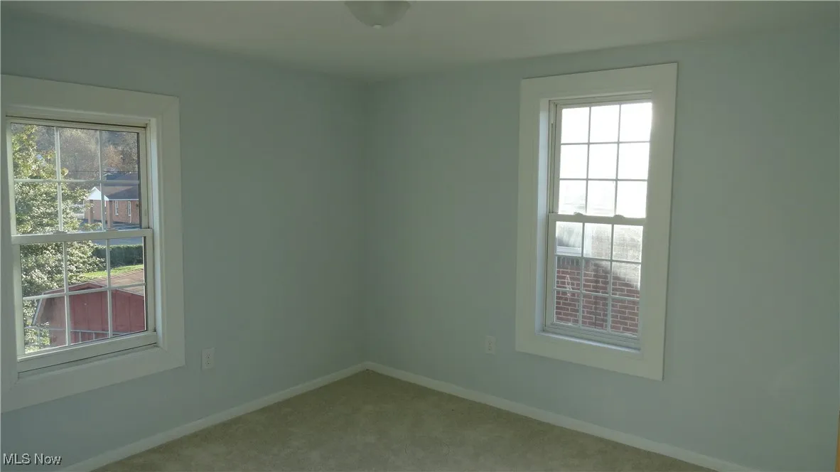 128 Columbia, Chester, West Virginia,MLS Now Listing ID