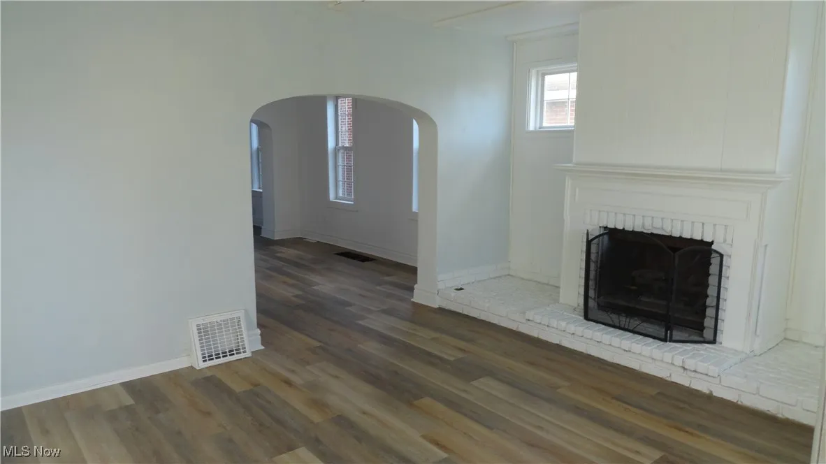 128 Columbia, Chester, West Virginia,MLS Now Listing ID