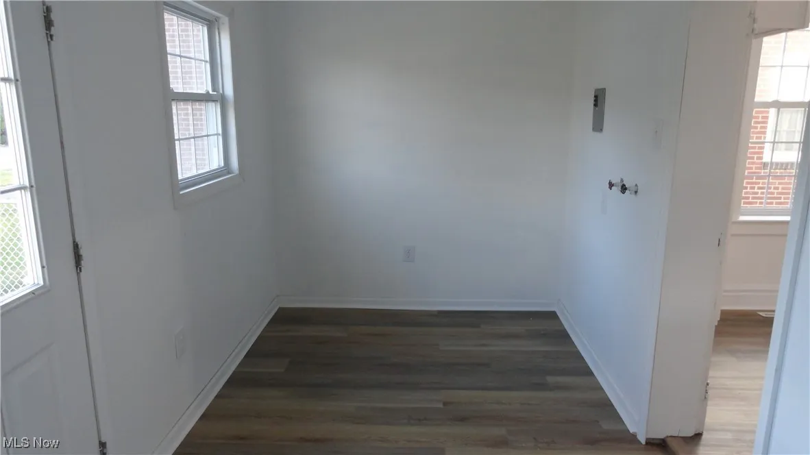 128 Columbia, Chester, West Virginia,MLS Now Listing ID