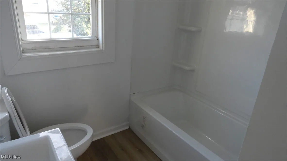 128 Columbia, Chester, West Virginia,MLS Now Listing ID
