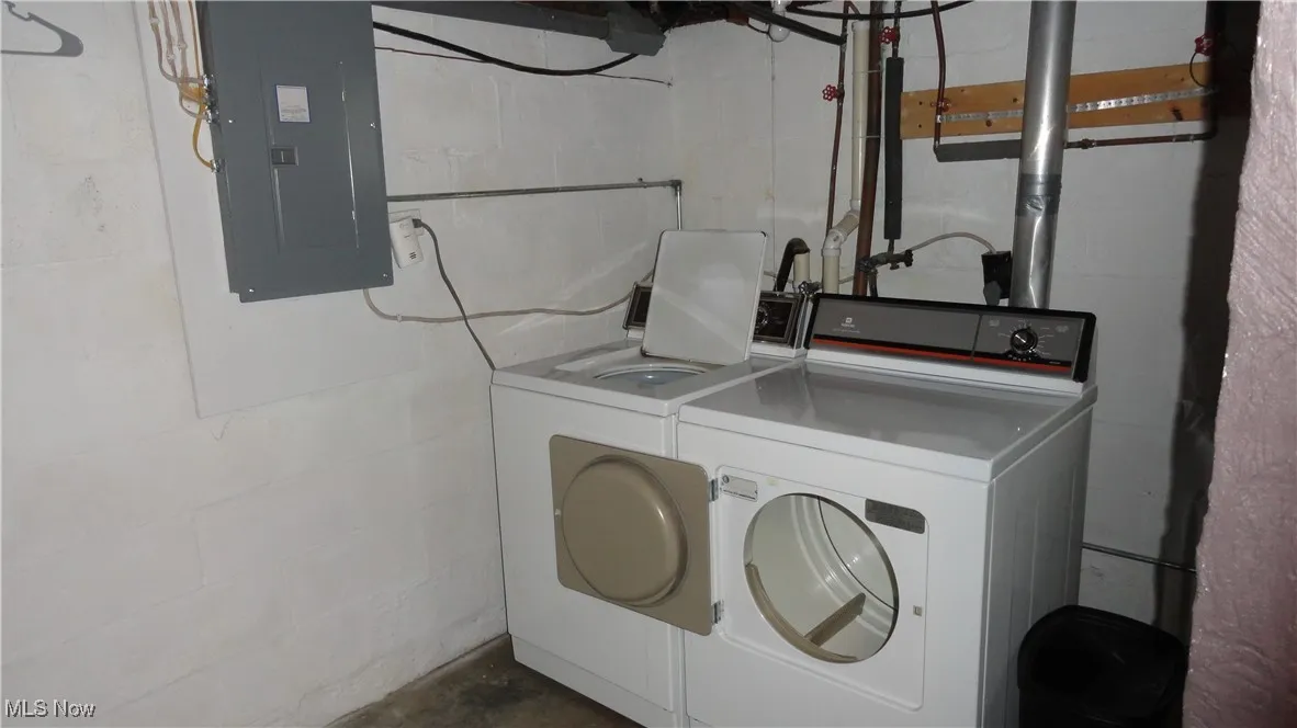 215 Alpine, Chester, West Virginia,MLS Now Listing ID