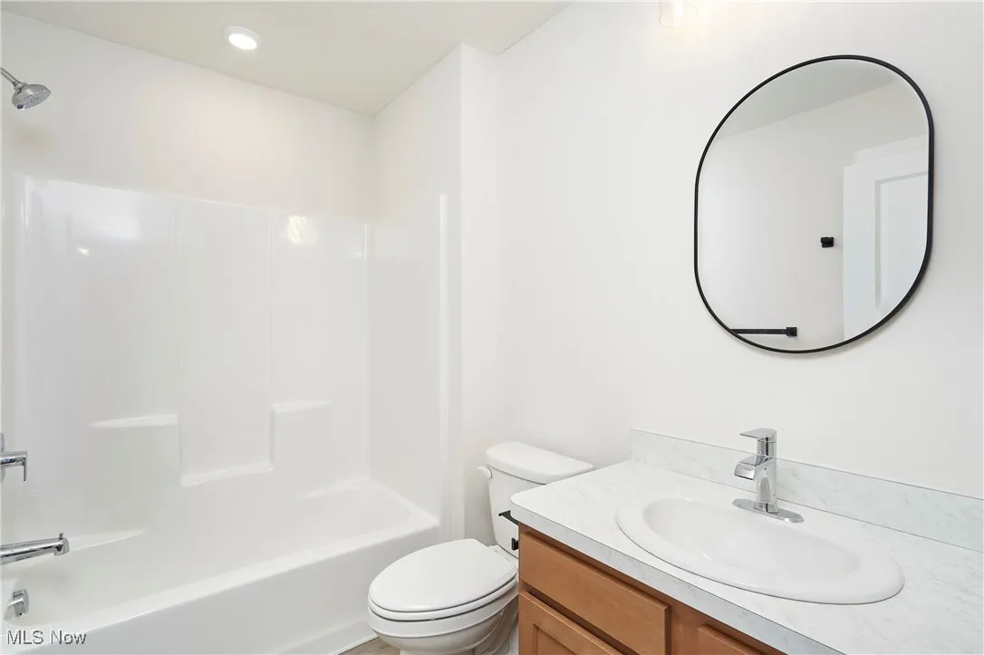 600 Mull Avenue # 10, Akron, Ohio 44313,MLS Now Listing ID