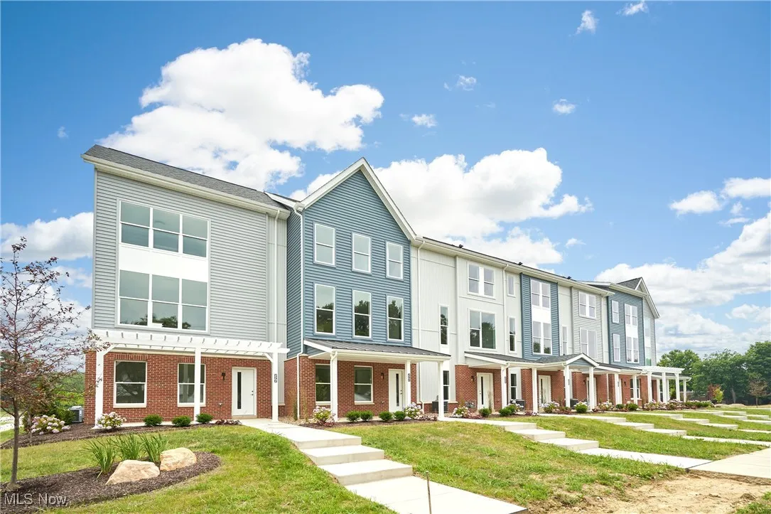 600 Mull Avenue # 10, Akron, Ohio 44313,MLS Now Listing ID