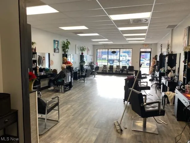 Salon