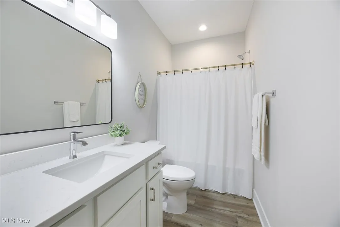 1st Floor Hall Bath