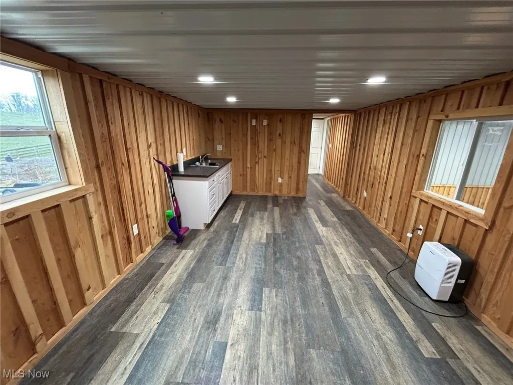 Efficiency Apartment, Office, Lunch Room, etc.