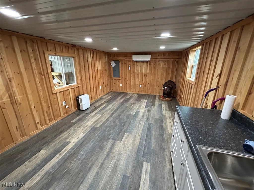 Efficiency Apartment, Office, Lunch Room, etc.