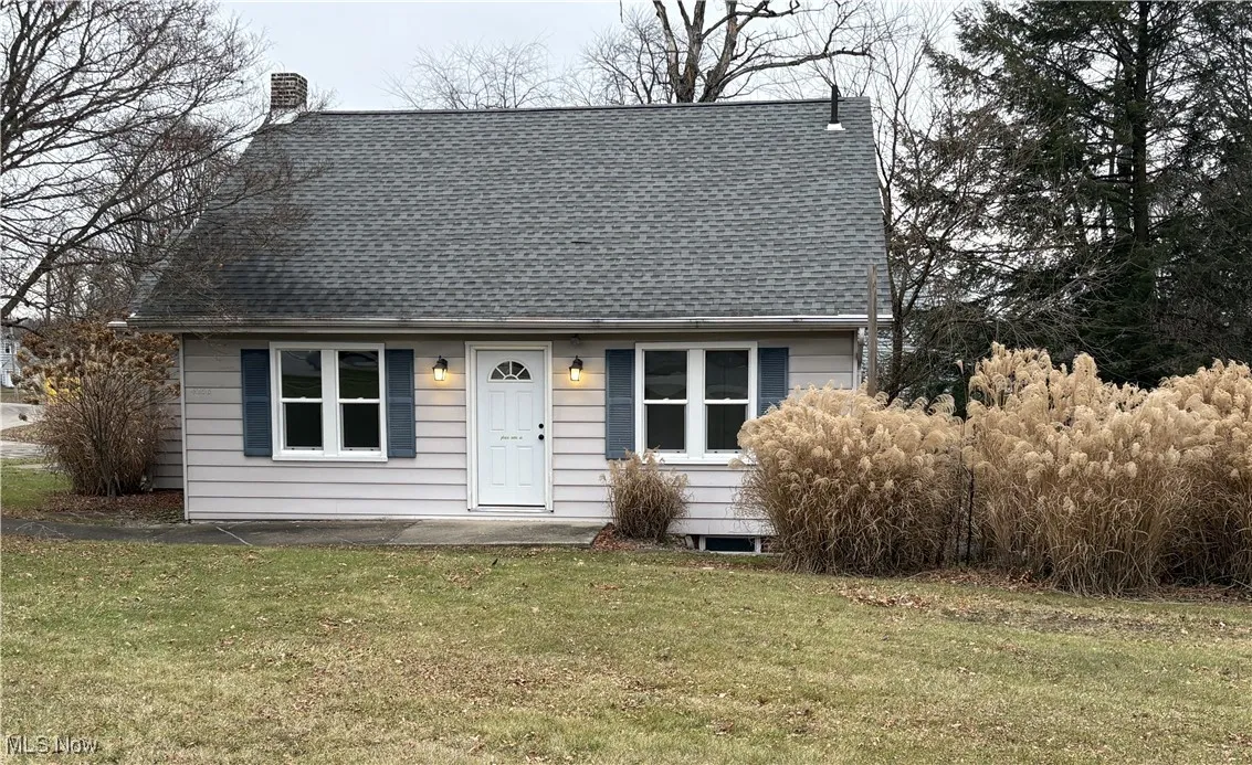 View of front of home with a front yard
