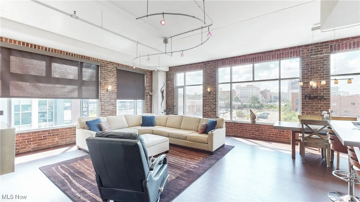 21 Furnace Street # 705, Akron, Ohio,MLS Now Listing ID
