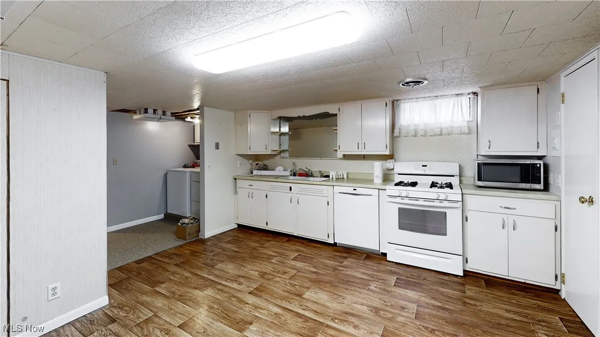 1126 Colegate Drive, Marietta, Ohio,MLS Now Listing ID