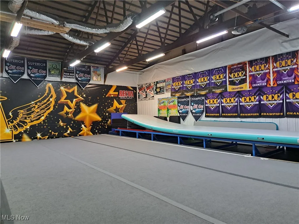 Warehouse/Gym/Fitness Center