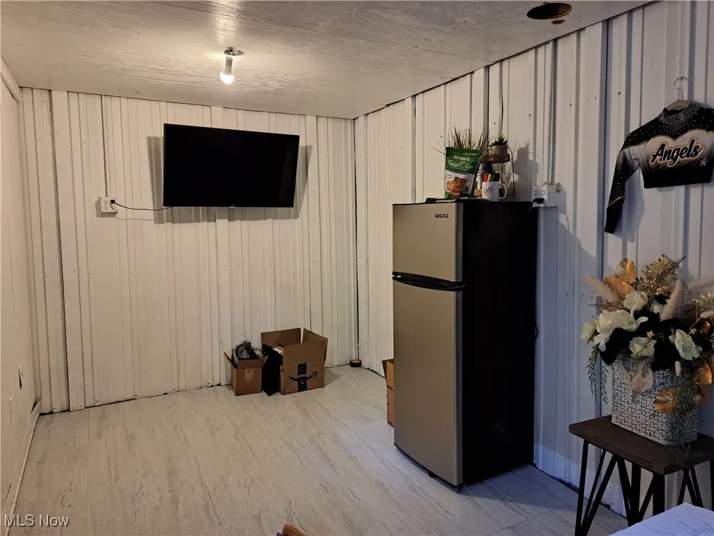 Office/storage