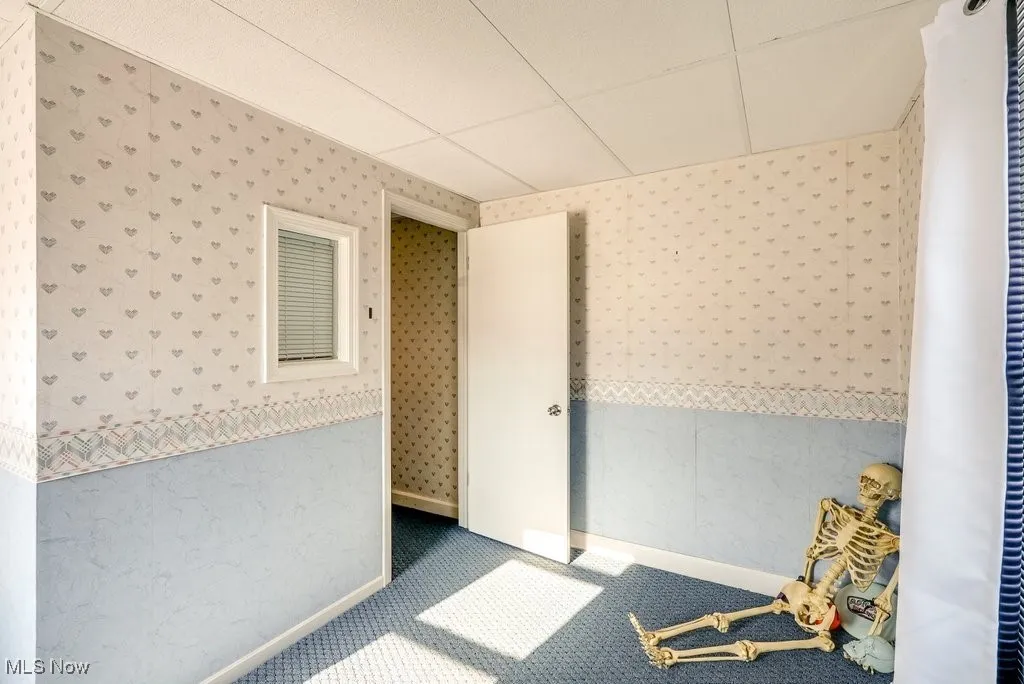 main entry room